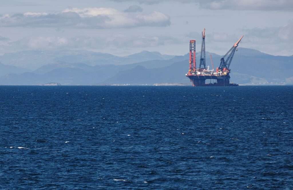 Oil and gas platform