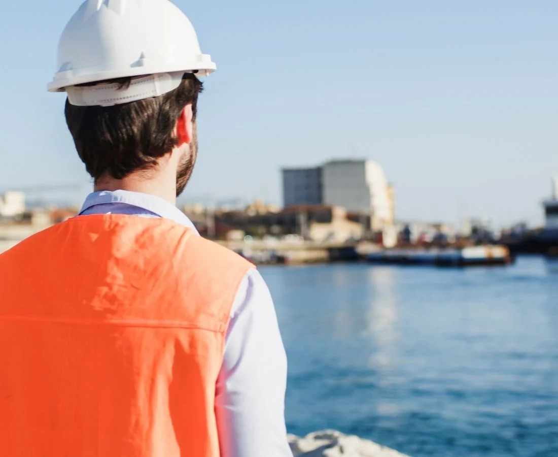 Worker on floating facility